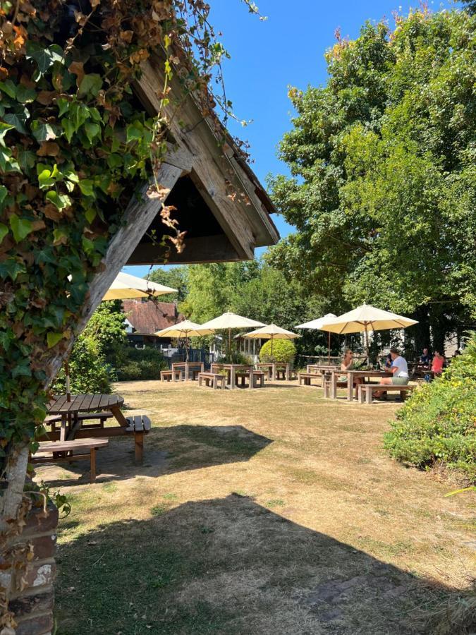 The Chequers Hotel Lamberhurst ภายนอก รูปภาพ